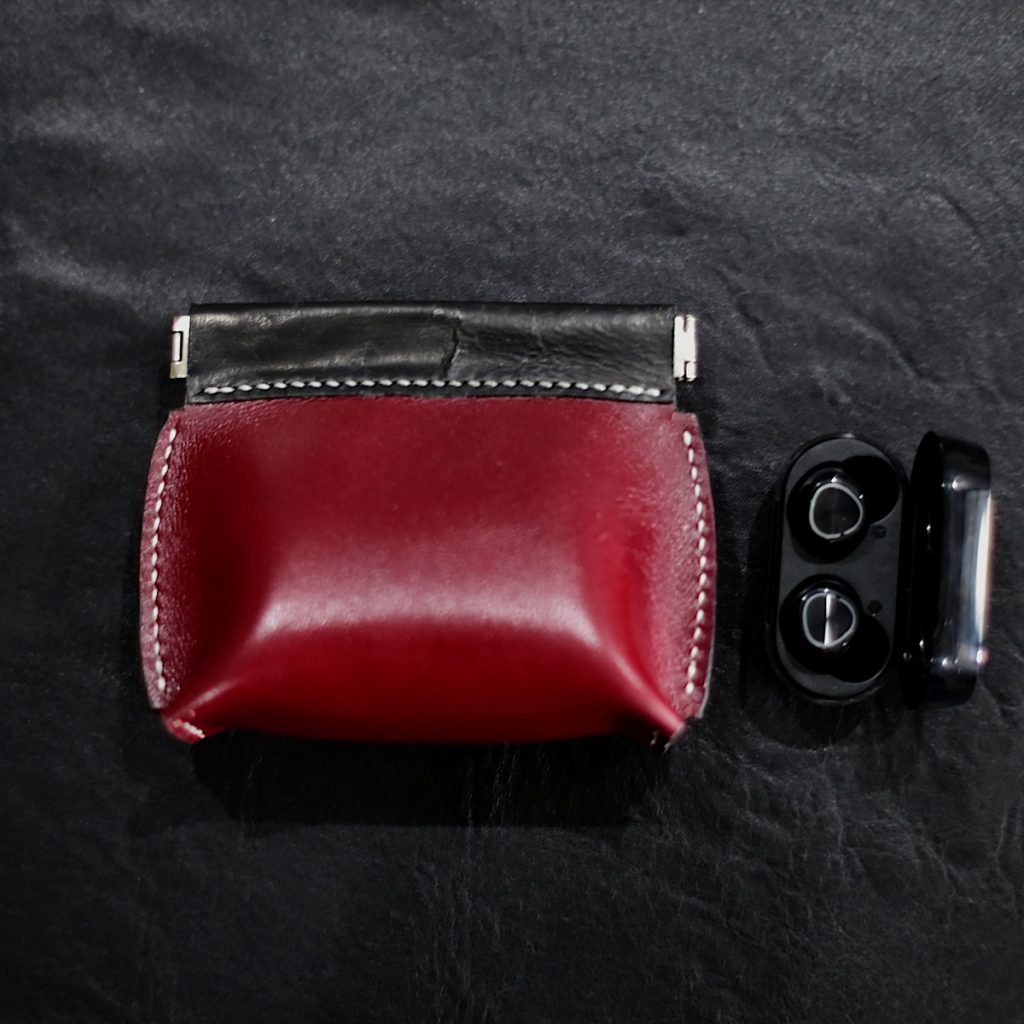 Hand-Stitched Two-Tone Leather Pouch - Black & Burgundy
